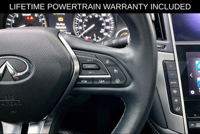 2022 INFINITI Q60 LUXE