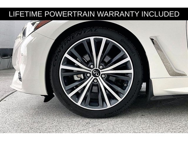 2022 INFINITI Q60 LUXE