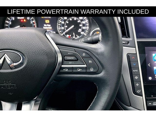 2022 INFINITI Q60 LUXE