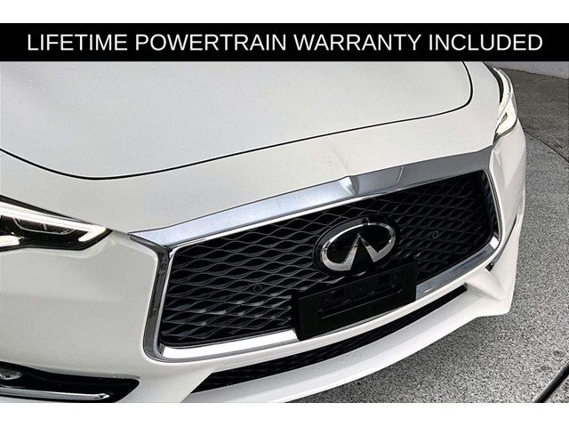 2022 INFINITI Q60 LUXE