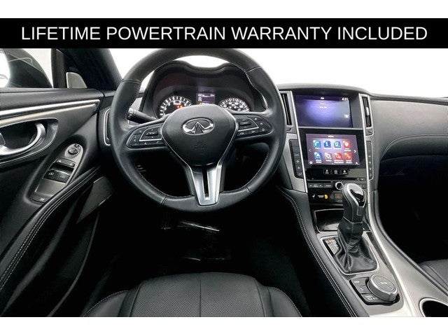 2022 INFINITI Q60 LUXE