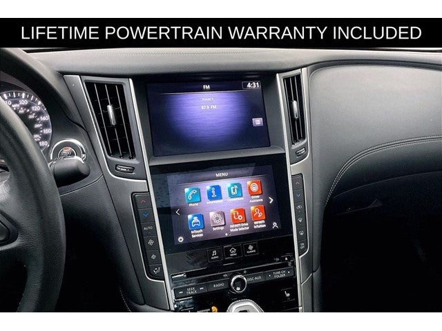 2022 INFINITI Q60 LUXE