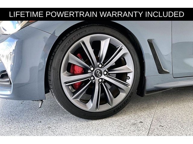2022 INFINITI Q60 Red Sport 400