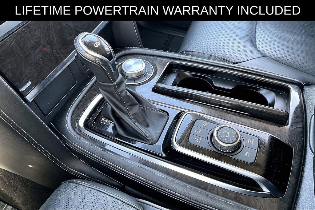 2024 INFINITI QX80 LUXE