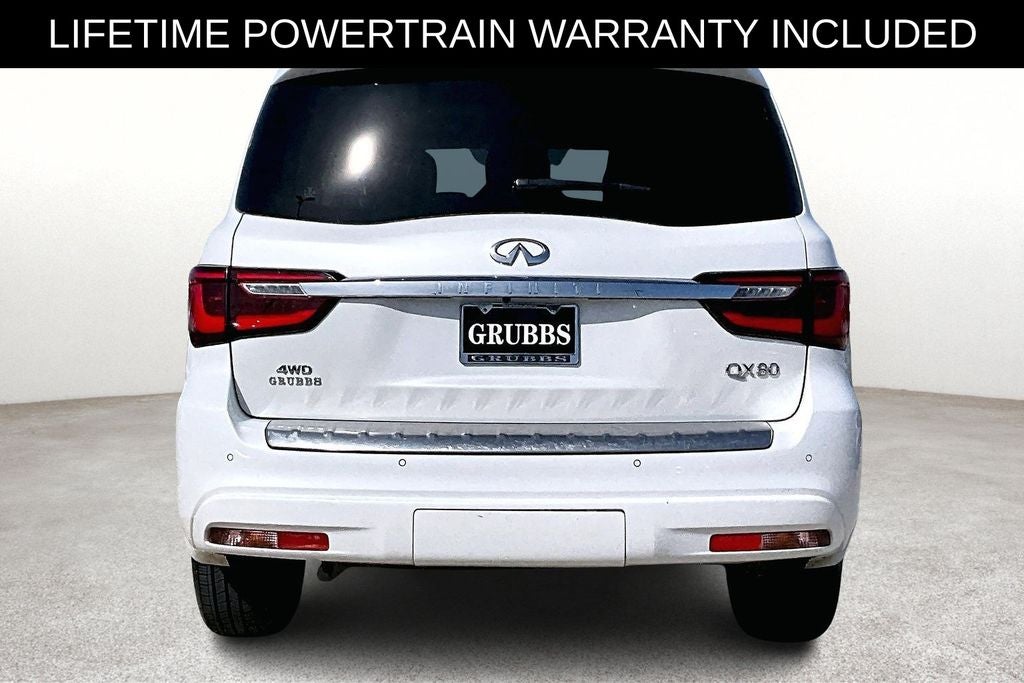 2024 INFINITI QX80 LUXE