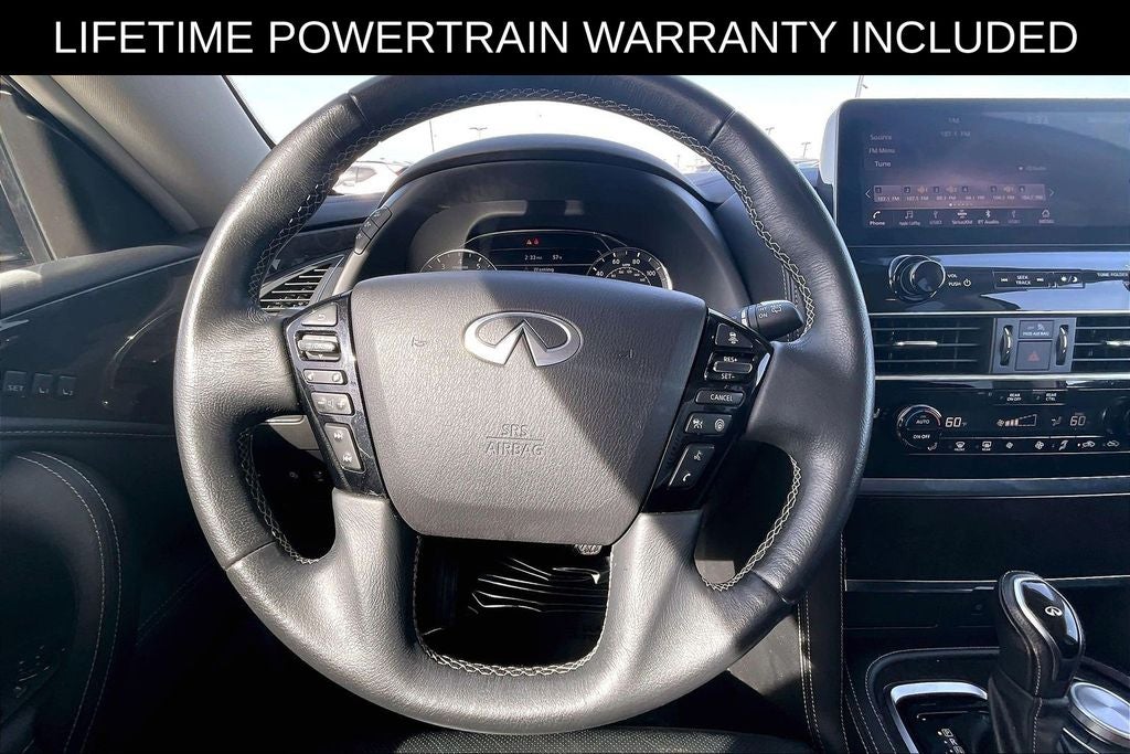 2024 INFINITI QX80 LUXE