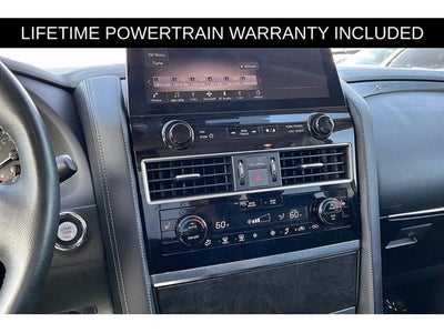 2024 INFINITI QX80 LUXE