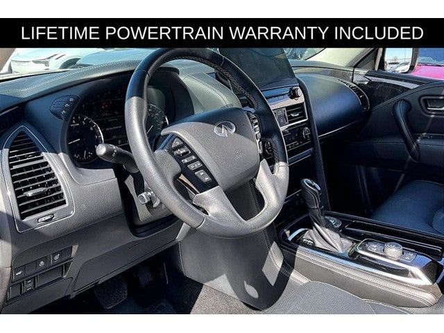 2024 INFINITI QX80 LUXE