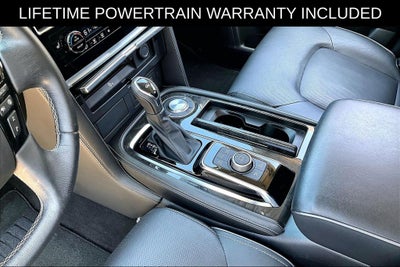 2023 INFINITI QX80 LUXE