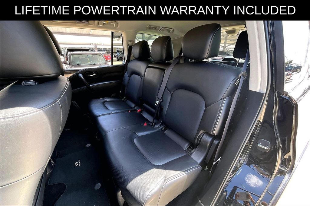 2023 INFINITI QX80 LUXE