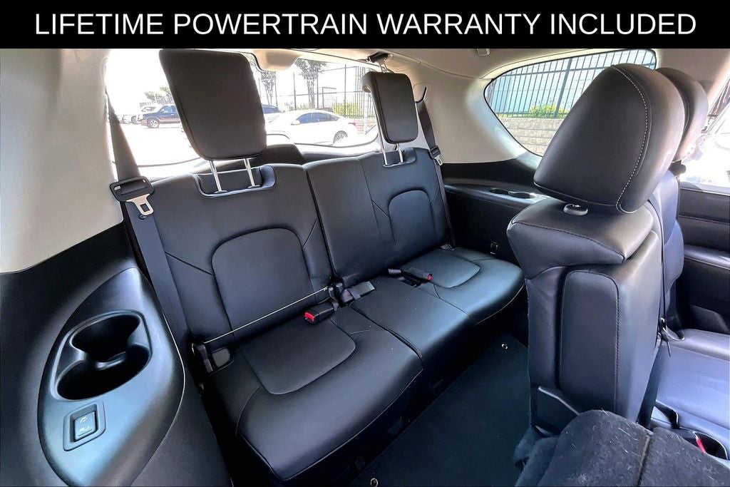 2023 INFINITI QX80 LUXE