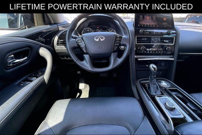 2023 INFINITI QX80 LUXE