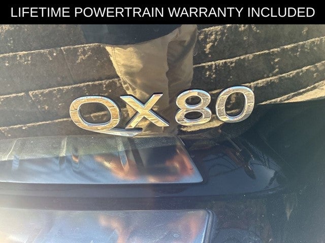2023 INFINITI QX80 LUXE