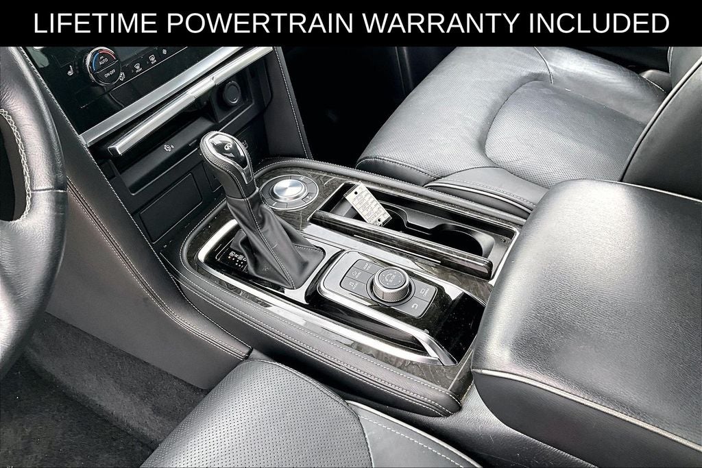 2022 INFINITI QX80 LUXE