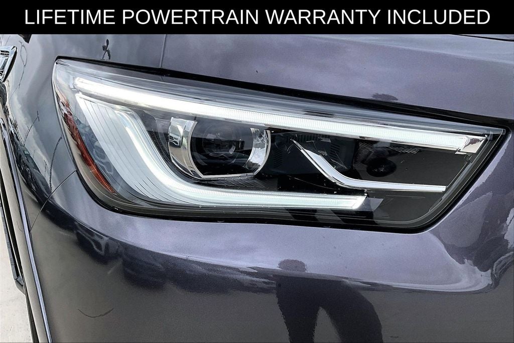 2022 INFINITI QX80 LUXE