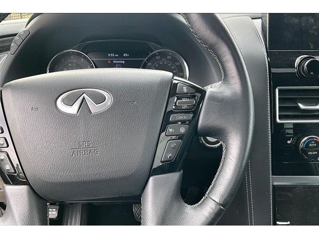 2022 INFINITI QX80 LUXE