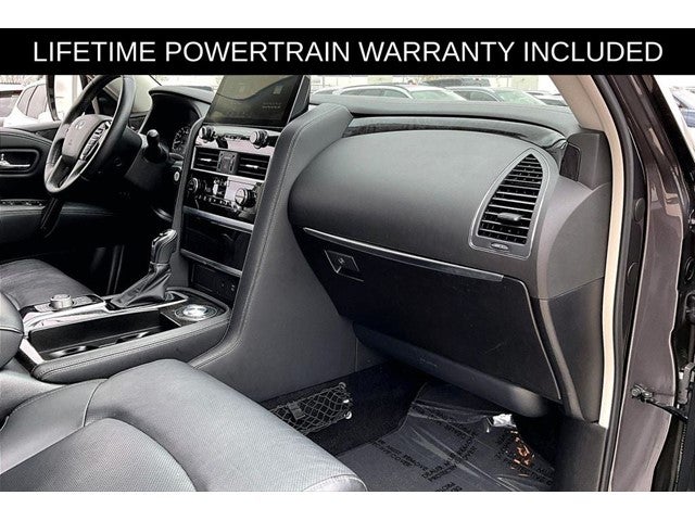 2022 INFINITI QX80 LUXE