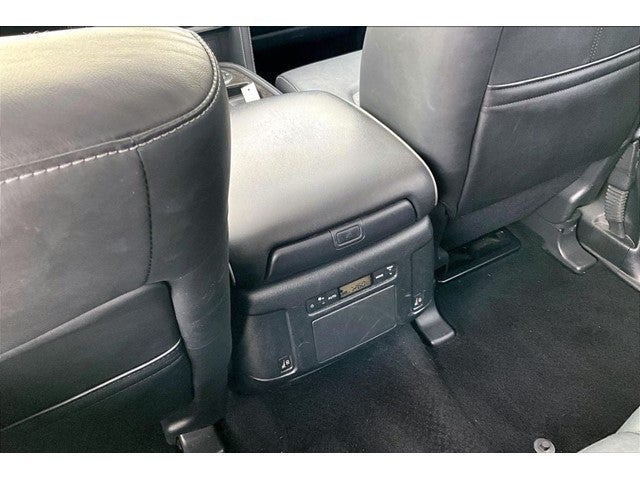 2022 INFINITI QX80 LUXE