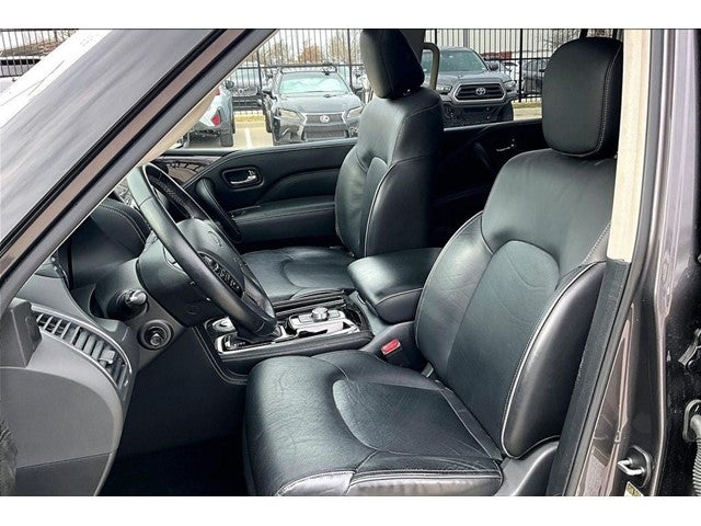 2022 INFINITI QX80 LUXE