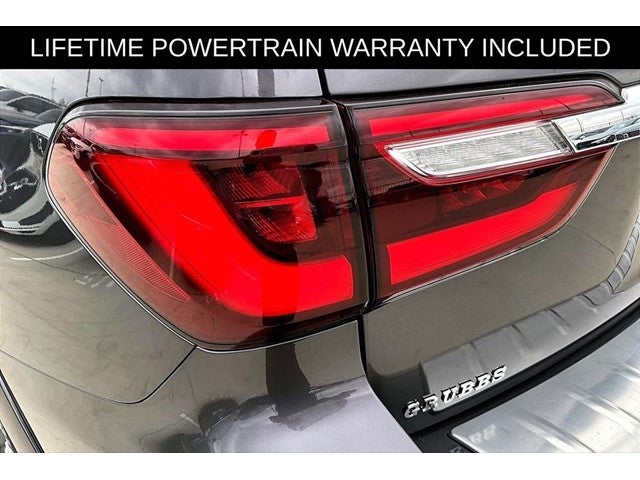 2022 INFINITI QX80 LUXE