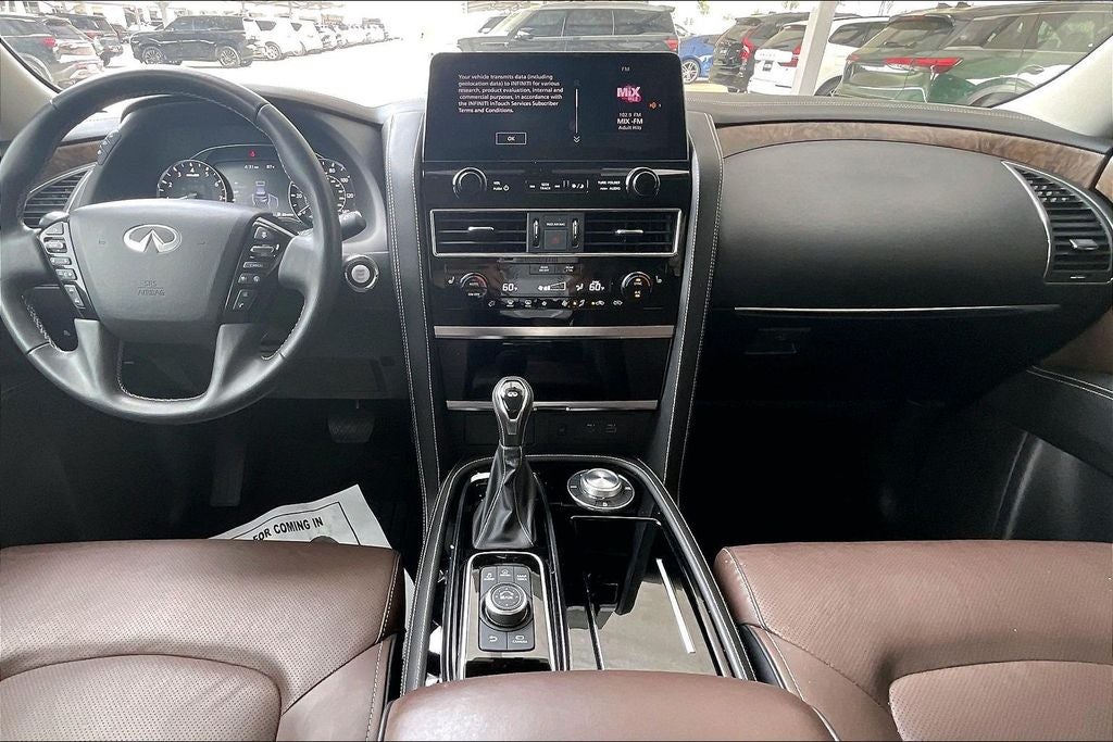 2024 INFINITI QX80 Premium Select