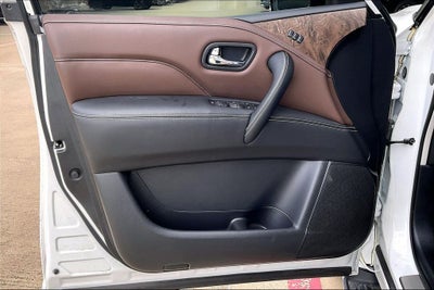 2024 INFINITI QX80 Premium Select