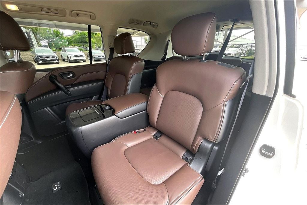 2024 INFINITI QX80 Premium Select