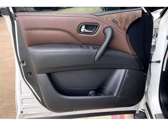 2024 INFINITI QX80 Premium Select