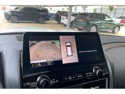 2024 INFINITI QX80 Premium Select