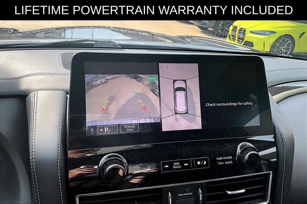 2024 INFINITI QX80 LUXE