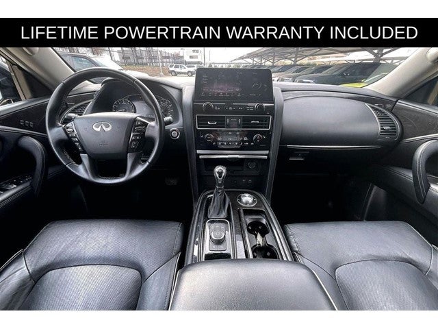 2024 INFINITI QX80 LUXE