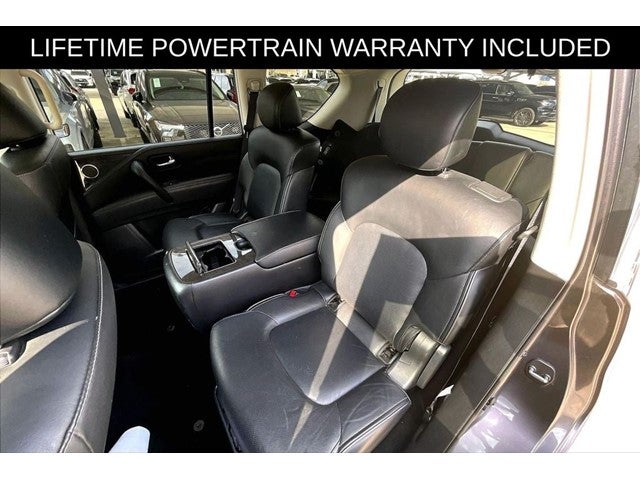 2024 INFINITI QX80 LUXE