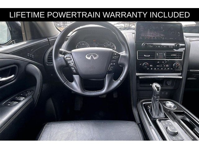 2024 INFINITI QX80 LUXE