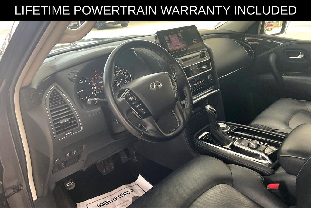 2024 INFINITI QX80 LUXE