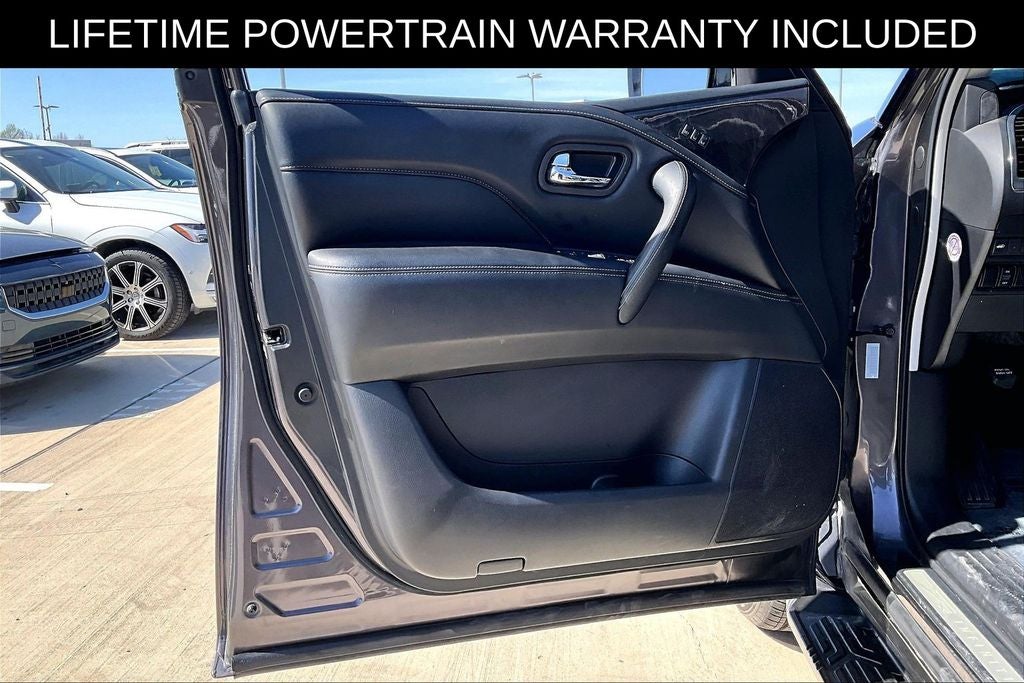 2024 INFINITI QX80 LUXE