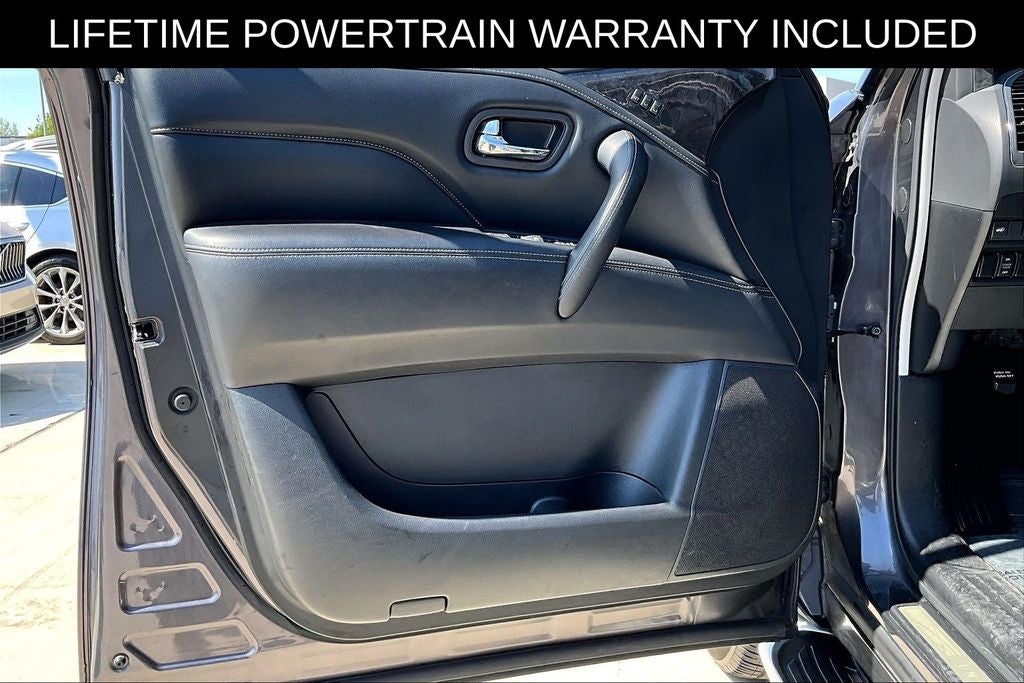 2024 INFINITI QX80 LUXE