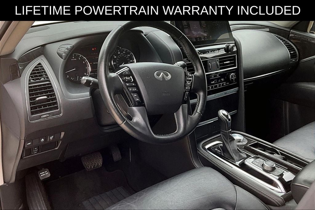 2024 INFINITI QX80 LUXE