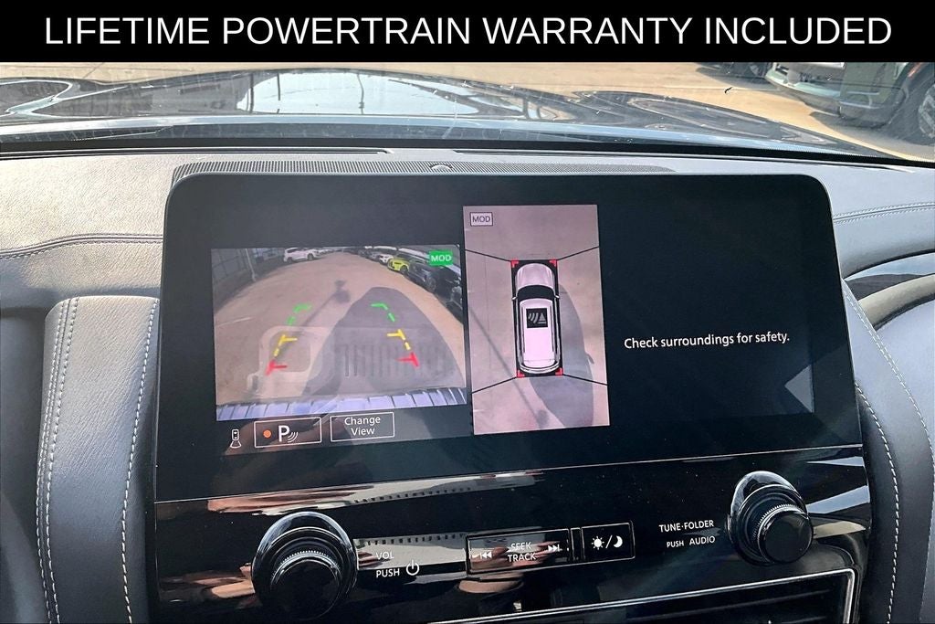 2024 INFINITI QX80 LUXE