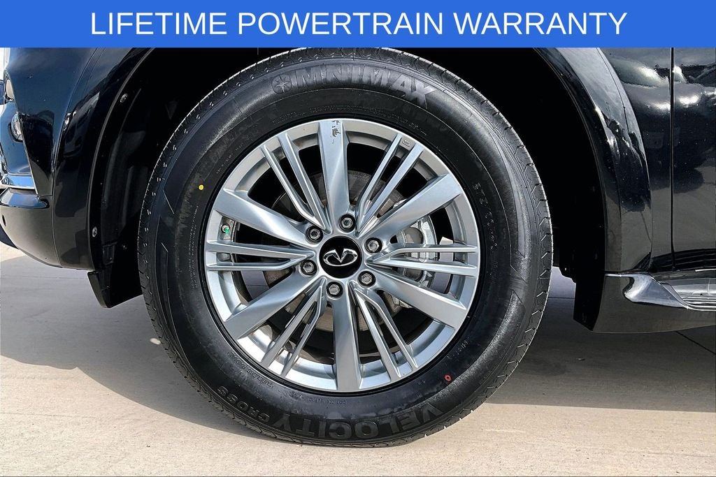 2024 INFINITI QX80 LUXE