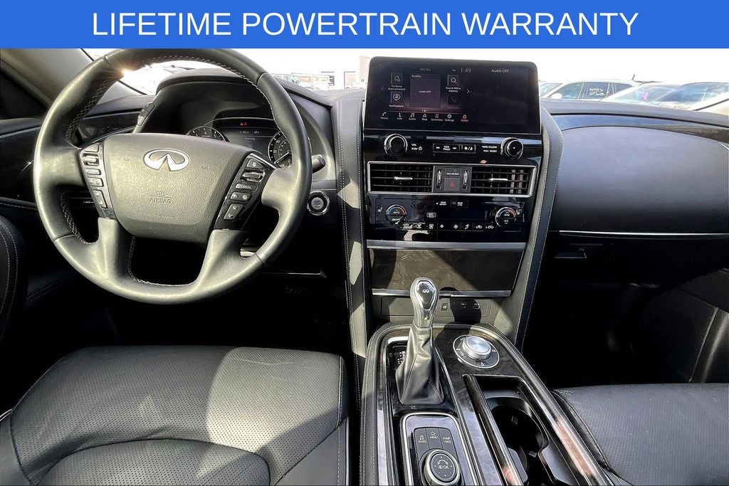 2024 INFINITI QX80 LUXE