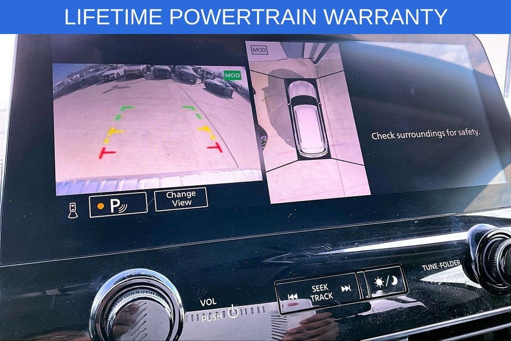 2024 INFINITI QX80 LUXE