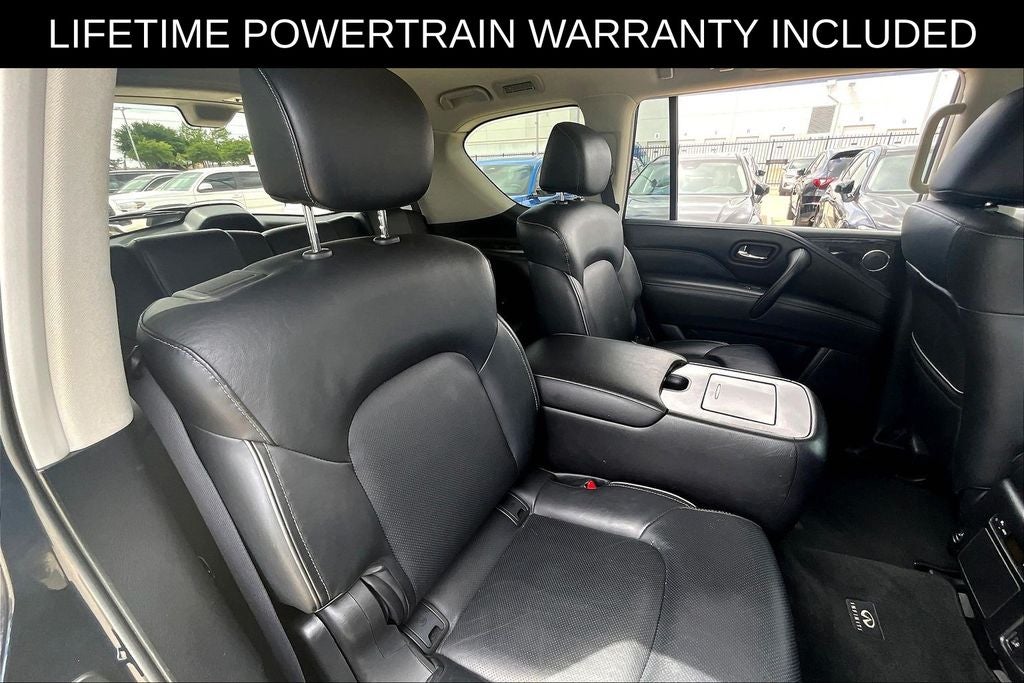 2024 INFINITI QX80 LUXE