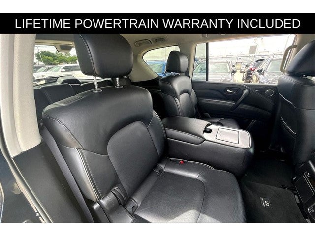 2024 INFINITI QX80 LUXE