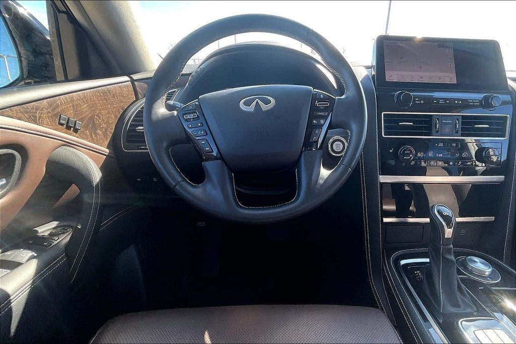 2024 INFINITI QX80 Premium Select