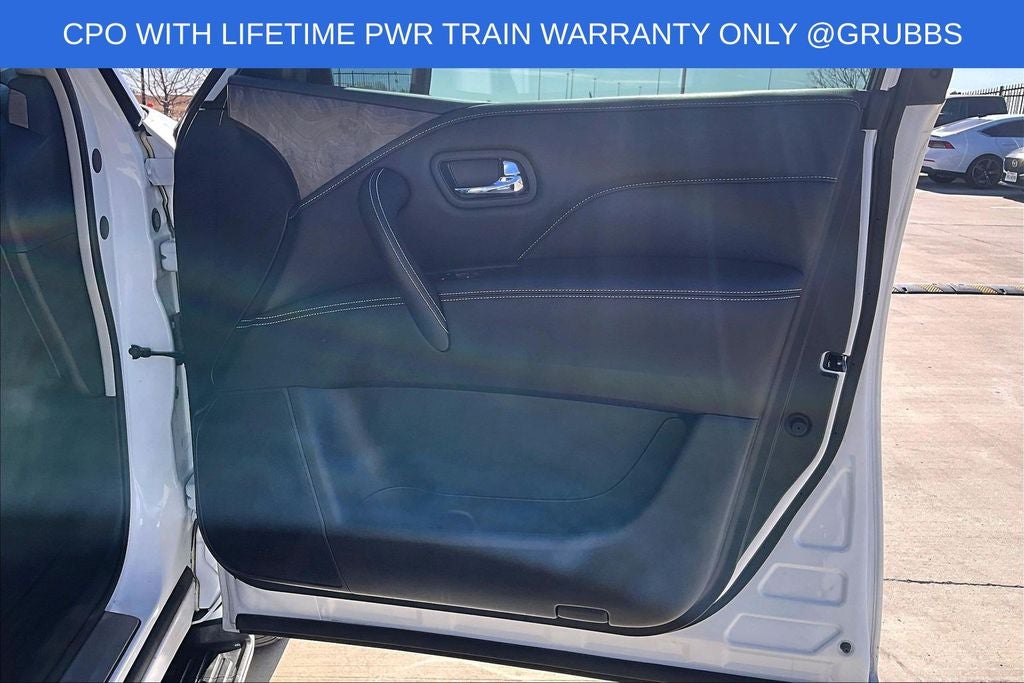 2023 INFINITI QX80 Premium Select