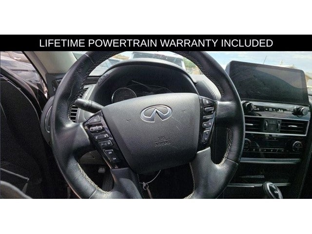 2024 INFINITI QX80 LUXE