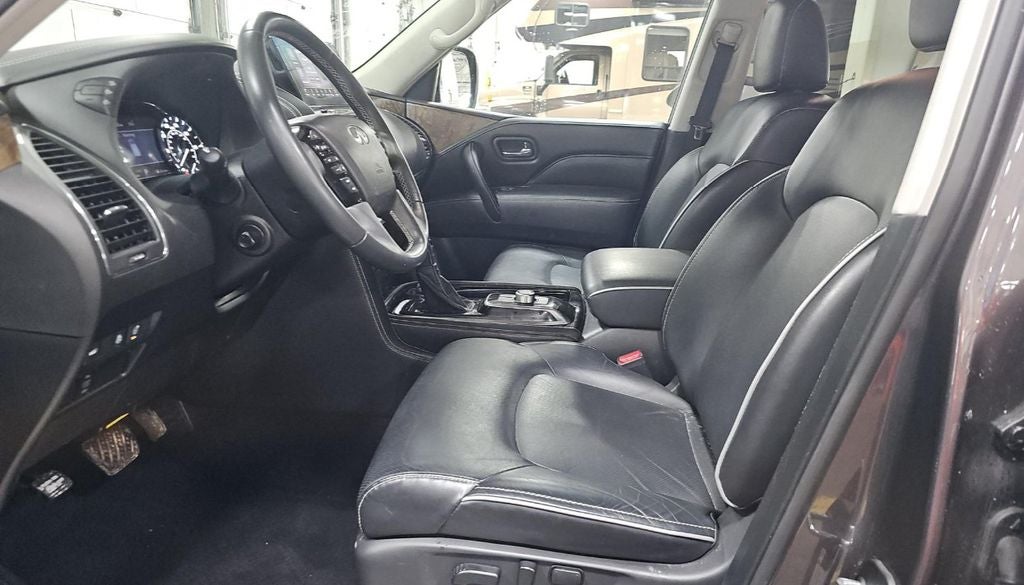 2024 INFINITI QX80 Premium Select