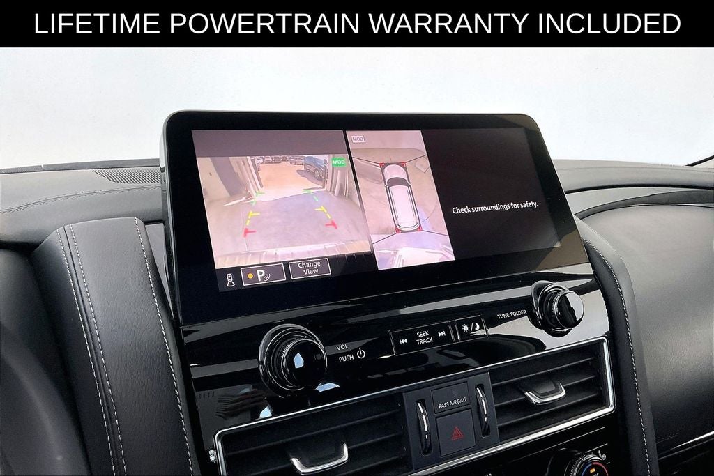 2024 INFINITI QX80 LUXE