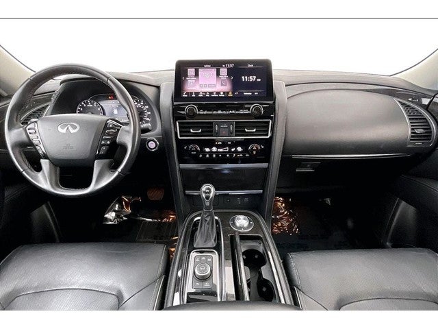 2024 INFINITI QX80 LUXE