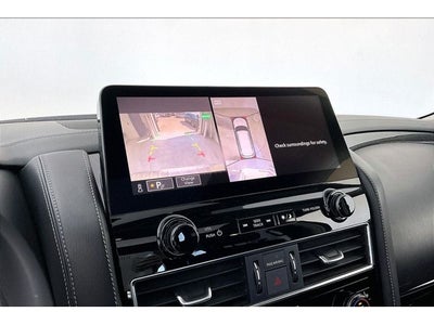 2024 INFINITI QX80 LUXE